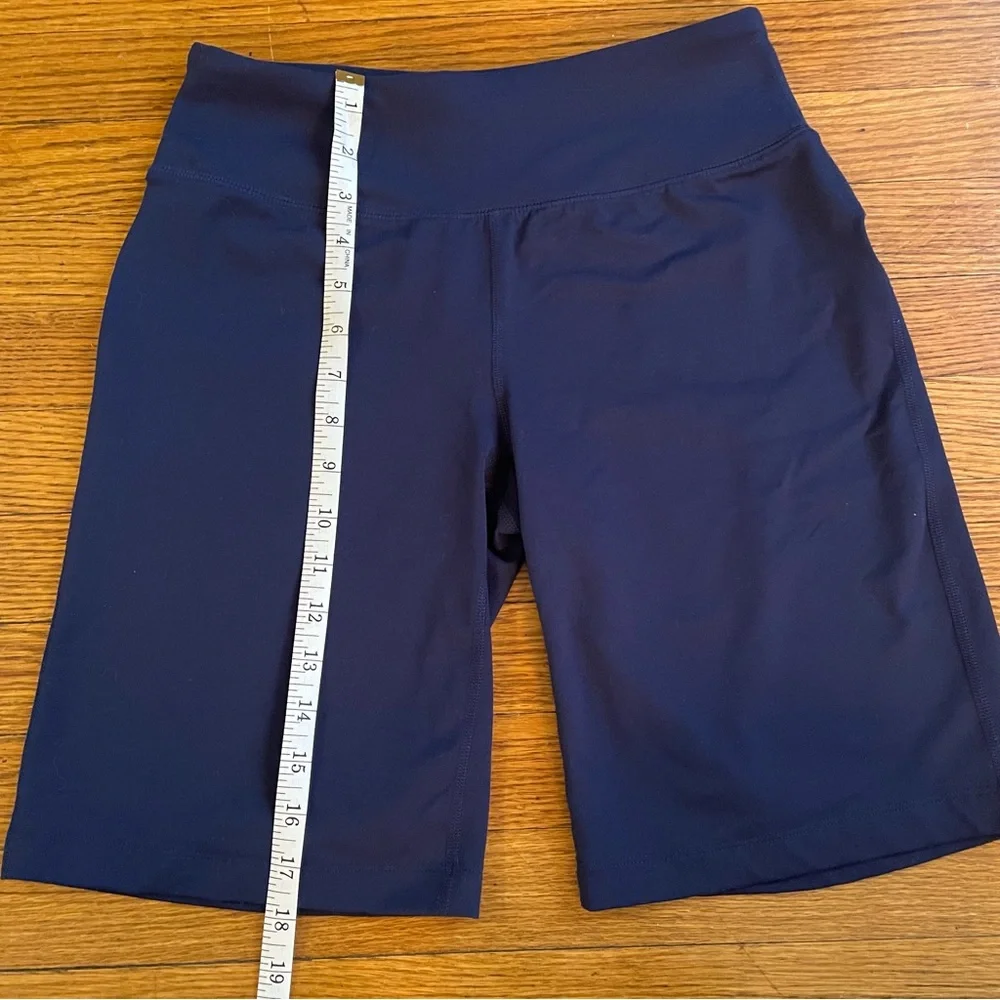 Land’s End Relaxed Navy Blue Biker Shorts with Waistband Pocket